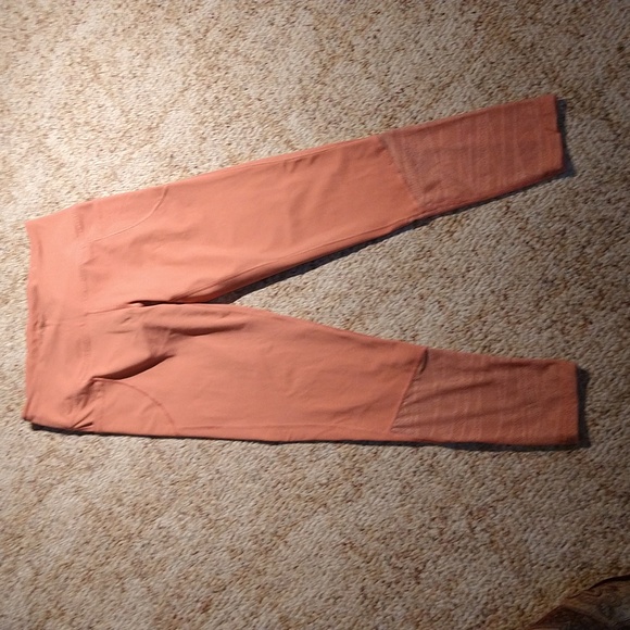 Size M Victoria's Secret Pink leggings - Picture 3 of 16
